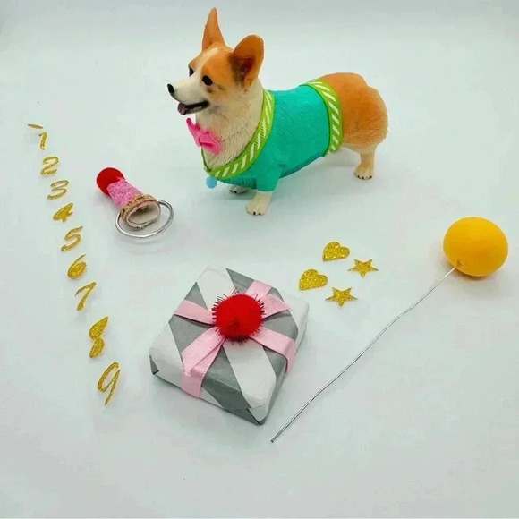 Corgi Figurine /  cake topper / Dog lover - Picture 1 of 4